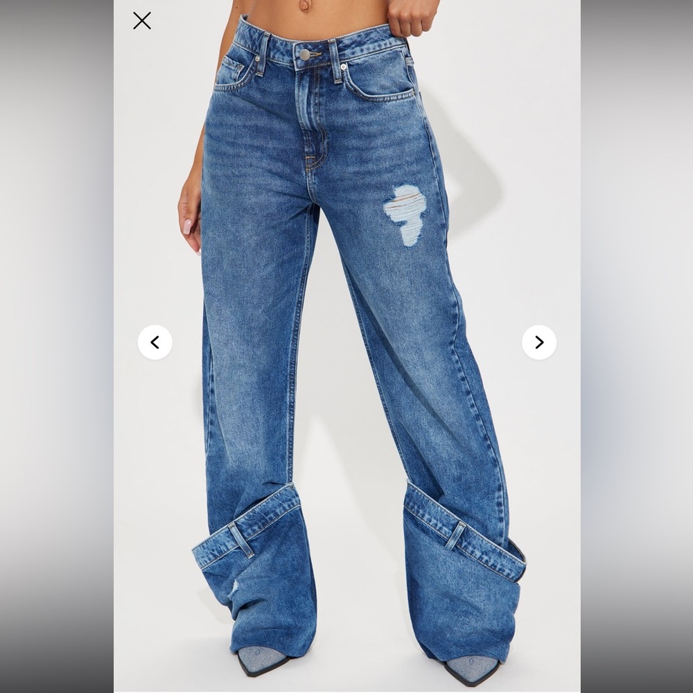 Fashion Nova Blue Straight Leg Jeans - Picture 2 of 4